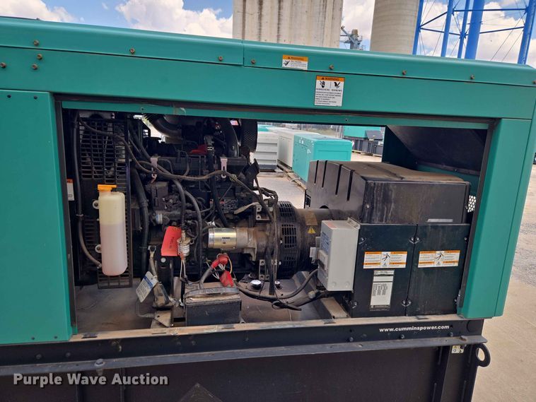 image for item EW0472 Cummins C35 D6 generator