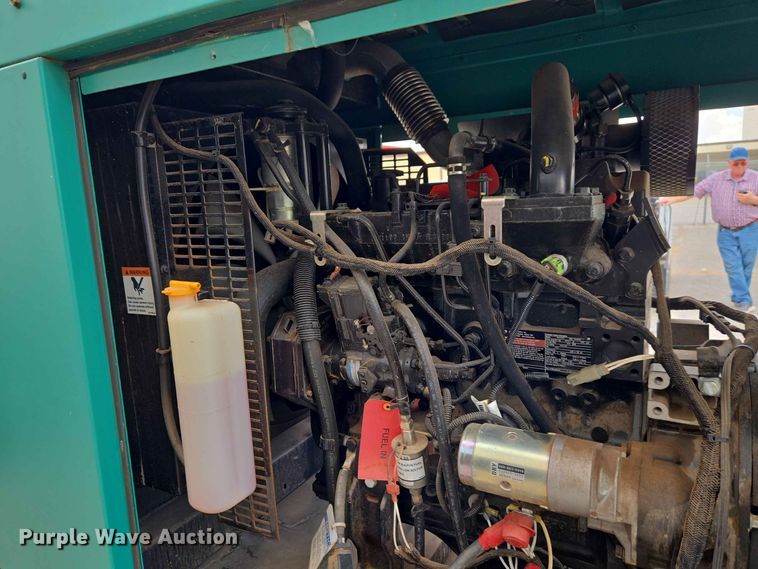 image for item EW0472 Cummins C35 D6 generator