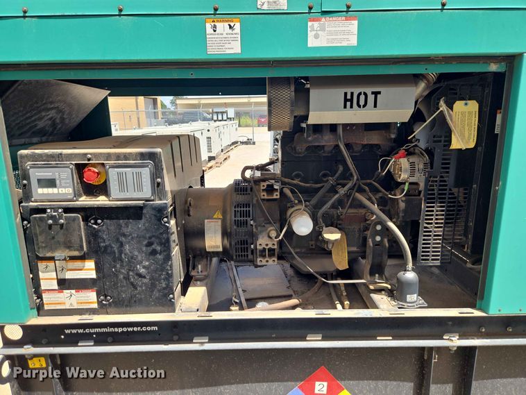 image for item EW0473 Cummins C35 D6 generator