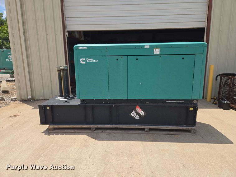 image for item EW0474 Cummins C25 N6 generator
