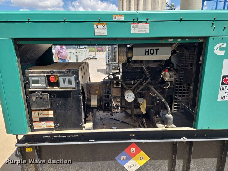 image for item EW0474 Cummins C25 N6 generator