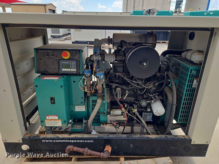 image for item EW0477 Cummins GGMB-1219067 generator