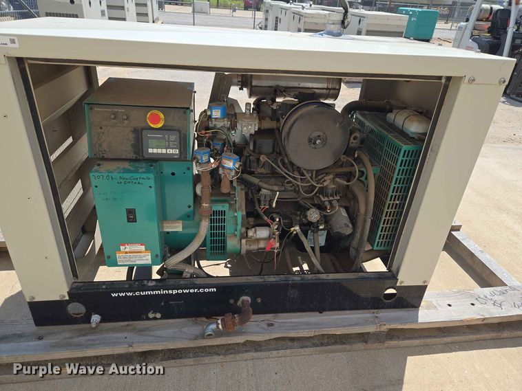 image for item EW0479 Cummins GGMB-1213346 generator