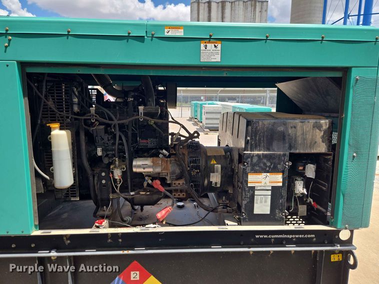 image for item EW0482 Cummins C35 D6 generator