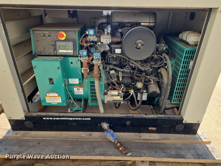 image for item EW0484 Cummins GGMB-140-3383 generator