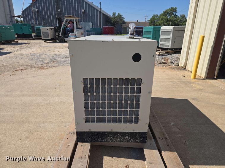 image for item EW0486 Cummins GGMB-1408153 generator