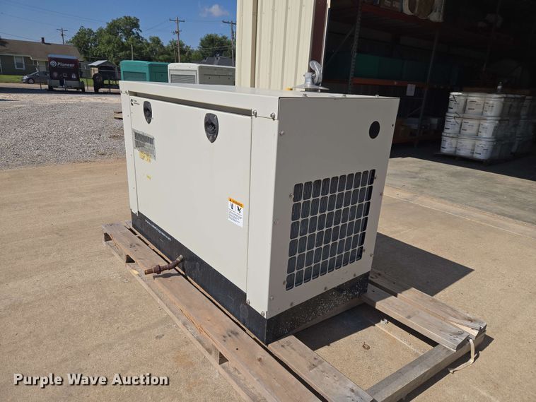 image for item EW0486 Cummins GGMB-1408153 generator