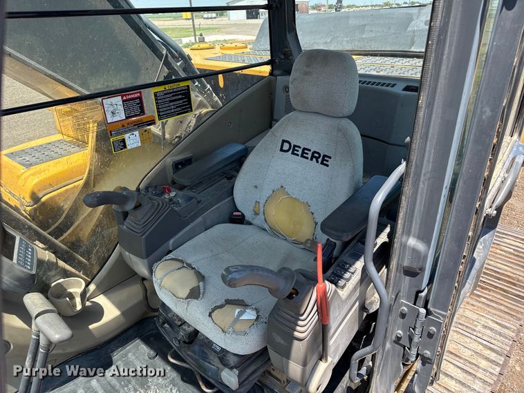 image for item EW4015 2008 John Deere 350D LC excavator