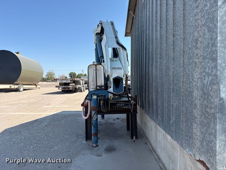 image for item EW4022 2001 Gormagh 28000-E3 truck mounted crane