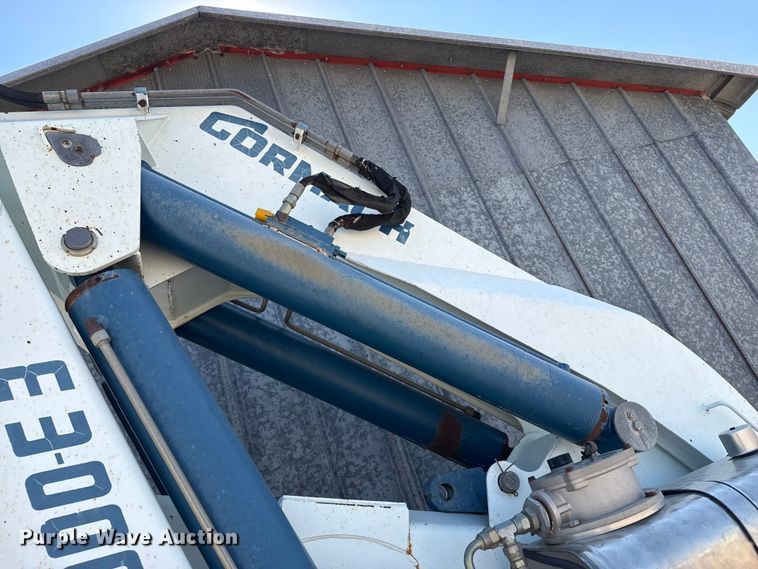 image for item EW4022 2001 Gormagh 28000-E3 truck mounted crane