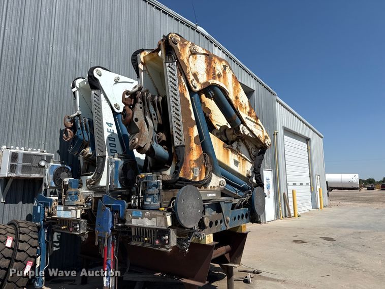 image for item EW4023 2008 Gormagh 38000-E6 truck mounted crane
