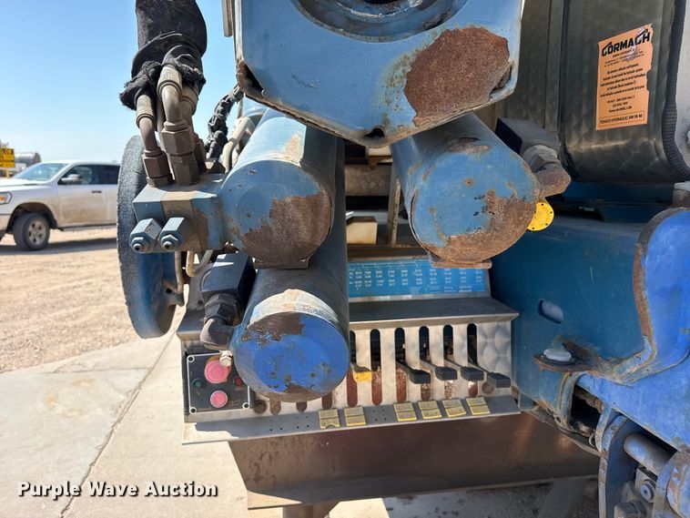image for item EW4023 2008 Gormagh 38000-E6 truck mounted crane