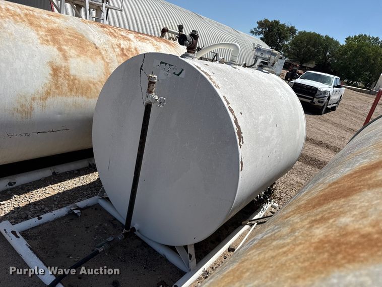 image for item EW4063 Fuel tank