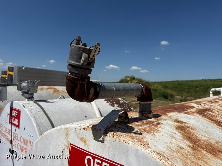 image for item EW4064 Fuel tank