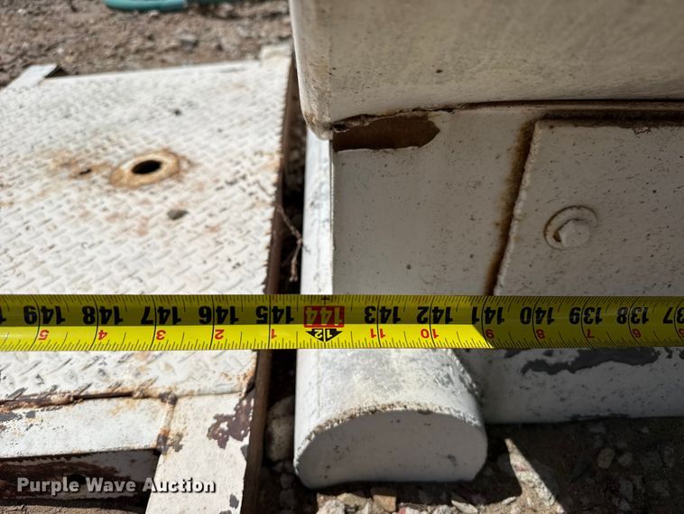 image for item EW4064 Fuel tank