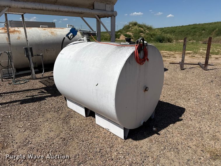 image for item EW4066 Fuel tank