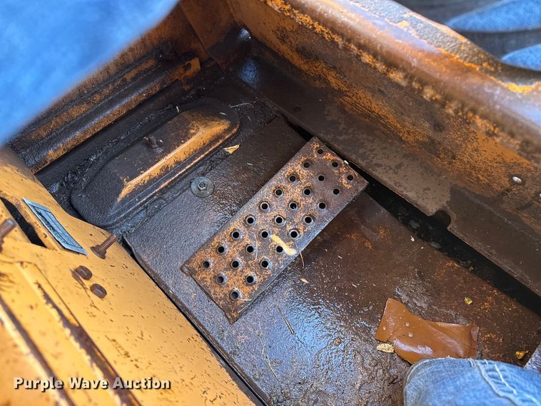 image for item EW4068 1990 Case 1845C skid steer loader