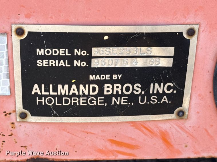 image for item EW4966 Eclipse 96SE253LS arrow board trailer