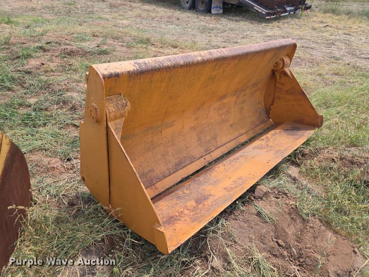 image for item EW8525 Case 4-in-1 backhoe bucket