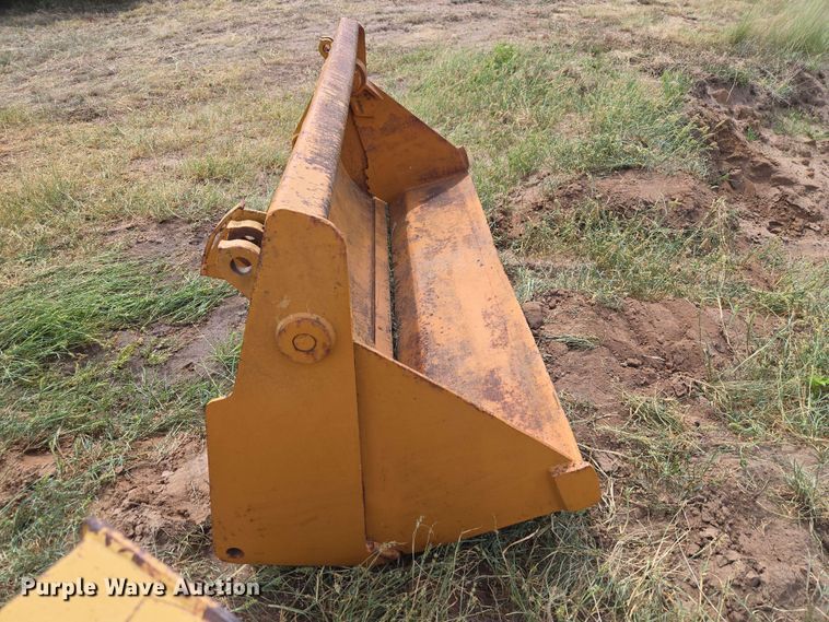 image for item EW8525 Case 4-in-1 backhoe bucket