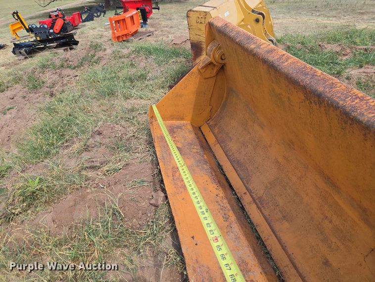 image for item EW8525 Case 4-in-1 backhoe bucket