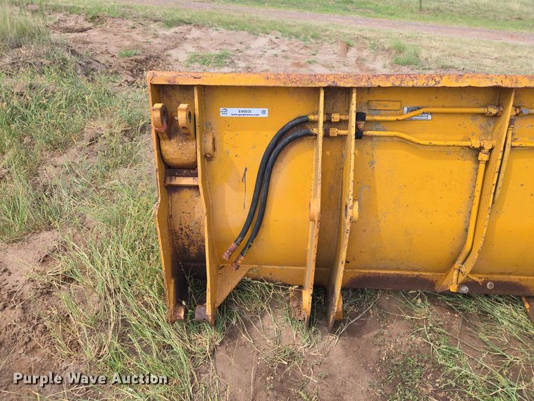 image for item EW8525 Case 4-in-1 backhoe bucket