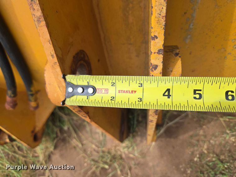 image for item EW8525 Case 4-in-1 backhoe bucket
