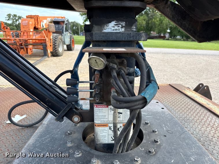 image for item EX2052 2014 Cleasby FBR-6-41 shingle conveyor bed
