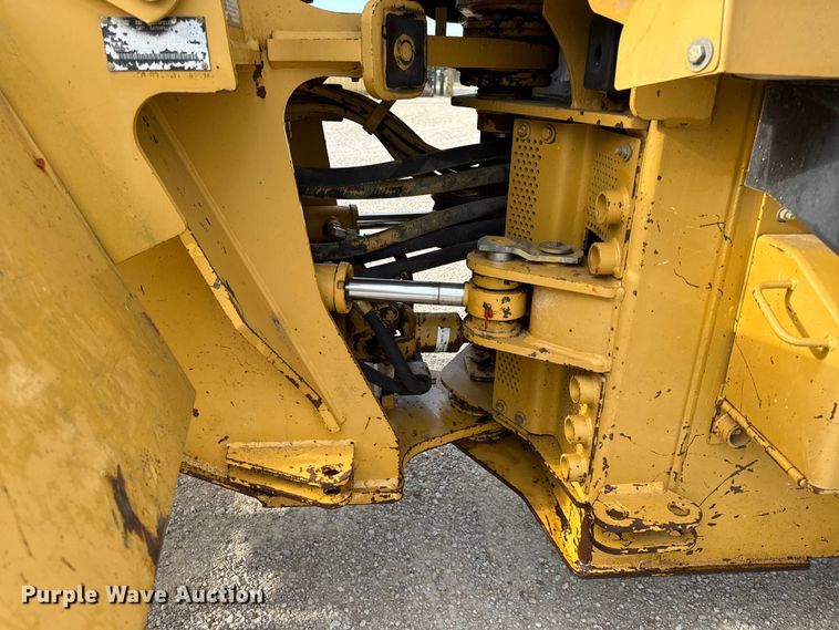image for item EX2053 2002 Caterpillar 938G wheel loader