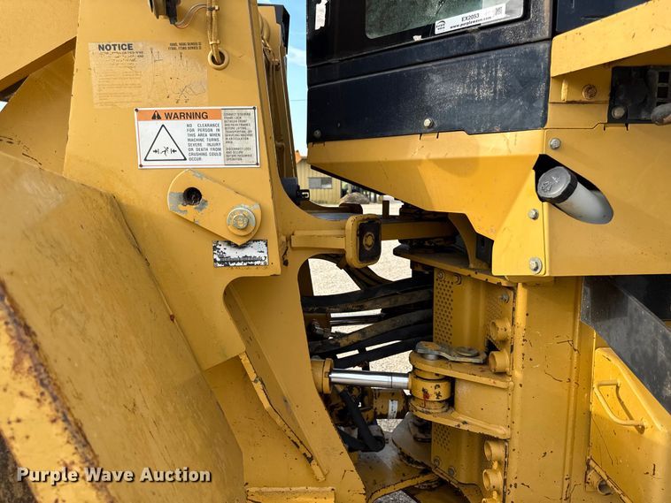 image for item EX2053 2002 Caterpillar 938G wheel loader