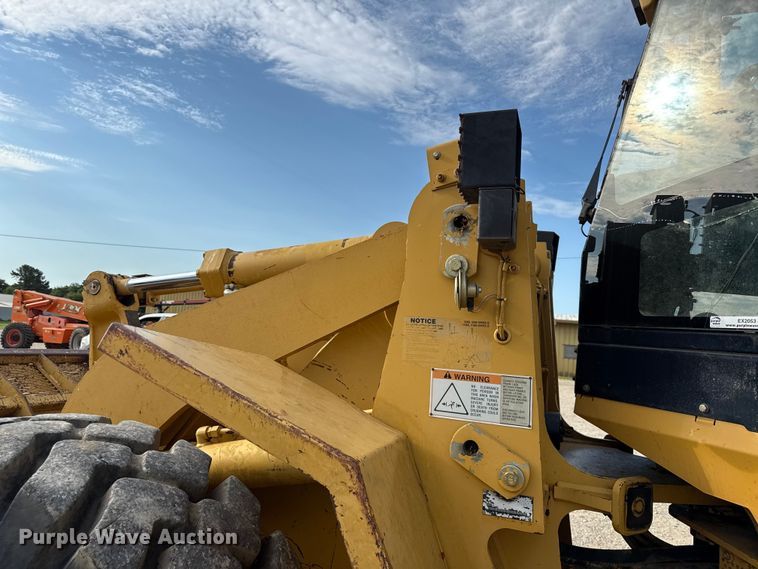 image for item EX2053 2002 Caterpillar 938G wheel loader