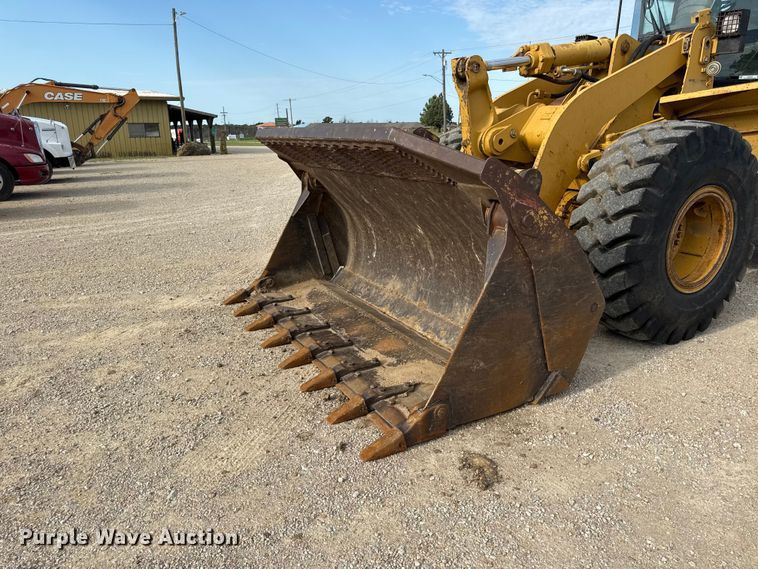 image for item EX2053 2002 Caterpillar 938G wheel loader