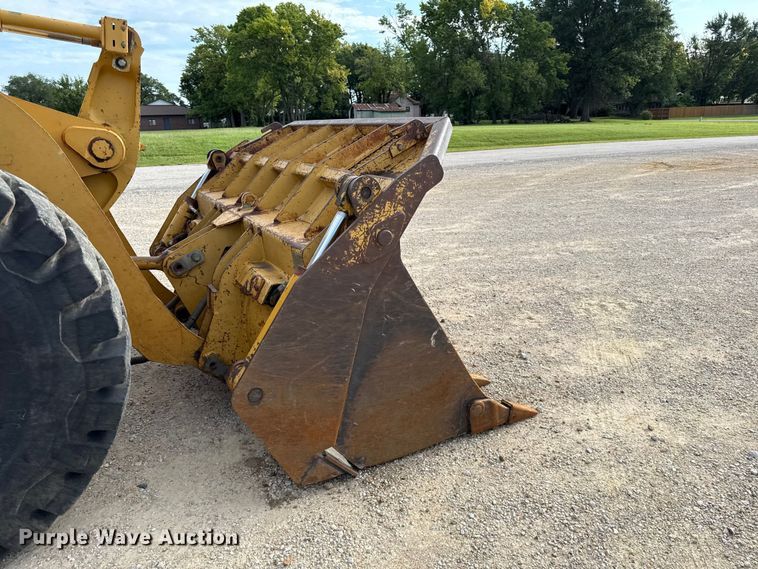 image for item EX2053 2002 Caterpillar 938G wheel loader