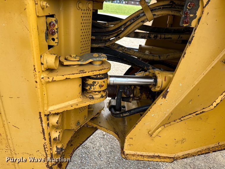 image for item EX2053 2002 Caterpillar 938G wheel loader