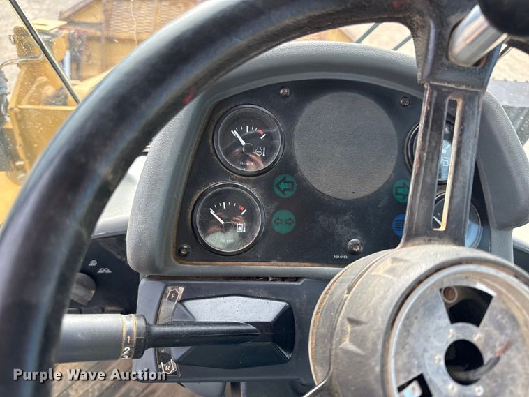 image for item EX2053 2002 Caterpillar 938G wheel loader