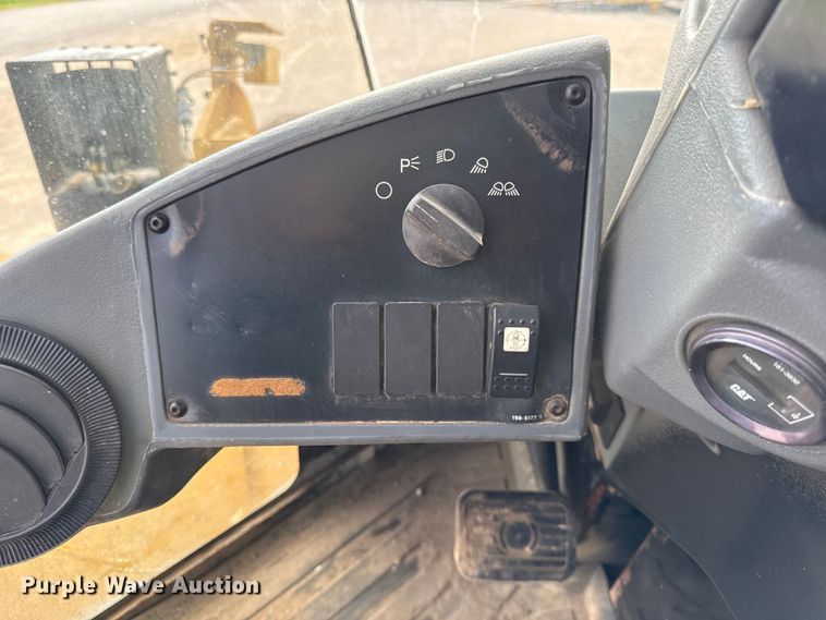 image for item EX2053 2002 Caterpillar 938G wheel loader