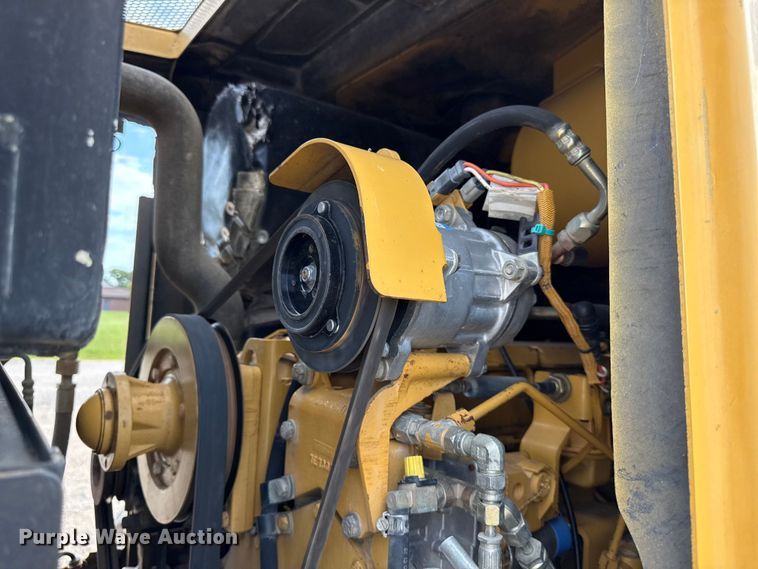 image for item EX2053 2002 Caterpillar 938G wheel loader
