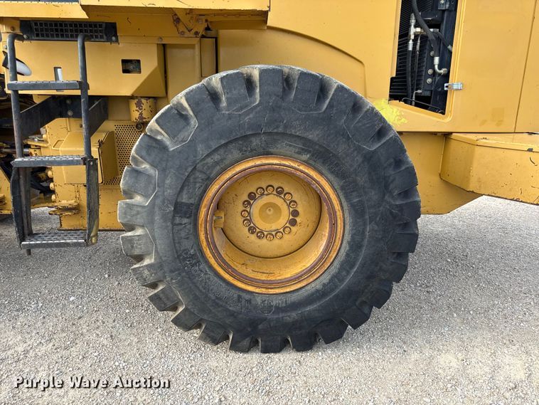 image for item EX2053 2002 Caterpillar 938G wheel loader