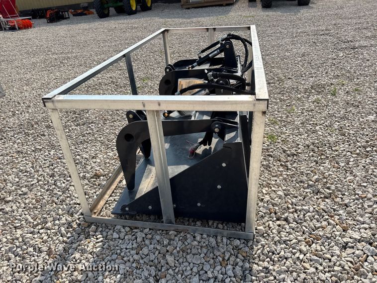 image for item EX2114 2025 LandHonor SGB-11-72W skid steer grapple bucket