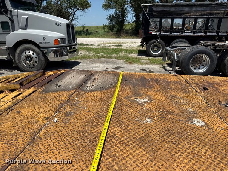 image for item EX2129 1994 AMBE Equipment trailer equipment trailer