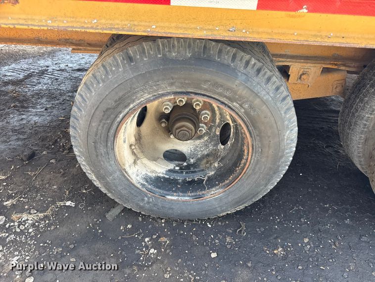 image for item EX2129 1994 AMBE Equipment trailer equipment trailer