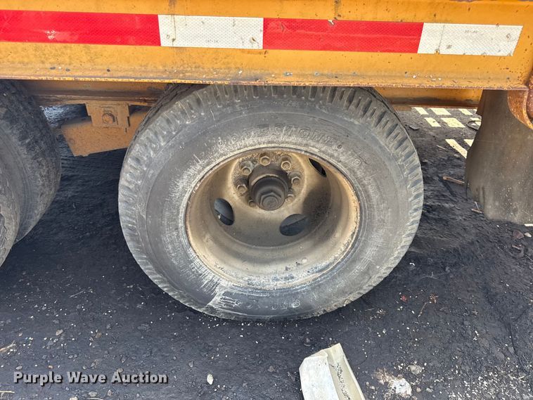 image for item EX2129 1994 AMBE Equipment trailer equipment trailer