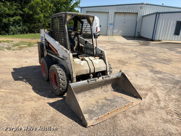 image for item EX2534 2001 Bobcat 763 skid steer loader