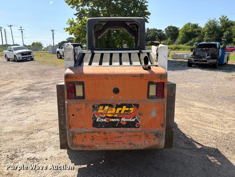 image for item EX2534 2001 Bobcat 763 skid steer loader
