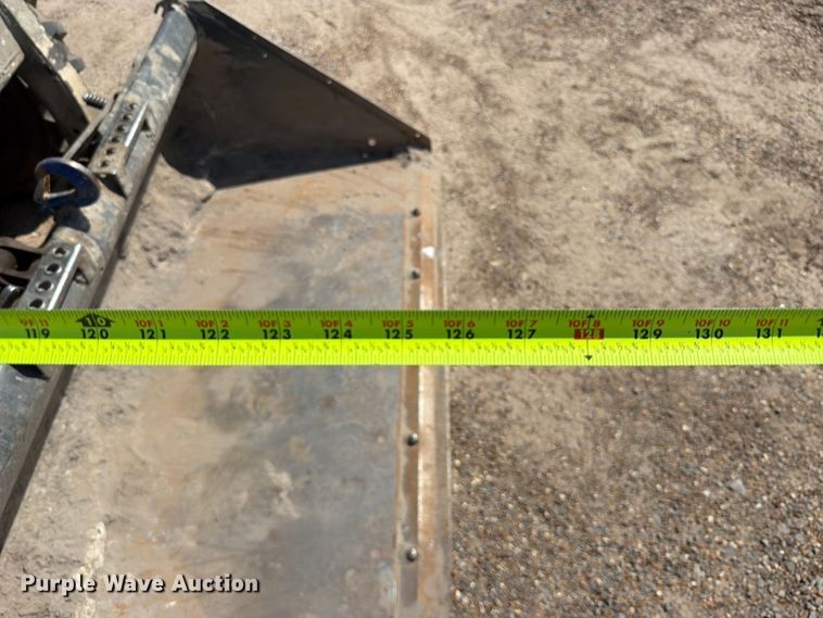 image for item EX2534 2001 Bobcat 763 skid steer loader