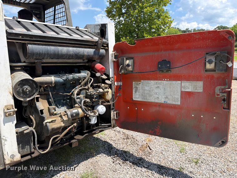 image for item EX2534 2001 Bobcat 763 skid steer loader