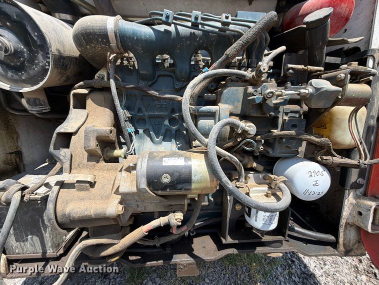 image for item EX2534 2001 Bobcat 763 skid steer loader