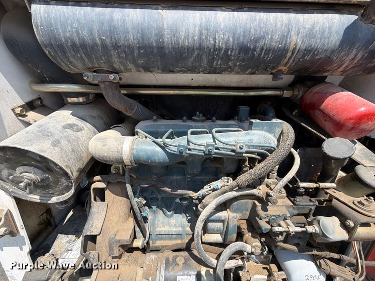 image for item EX2534 2001 Bobcat 763 skid steer loader