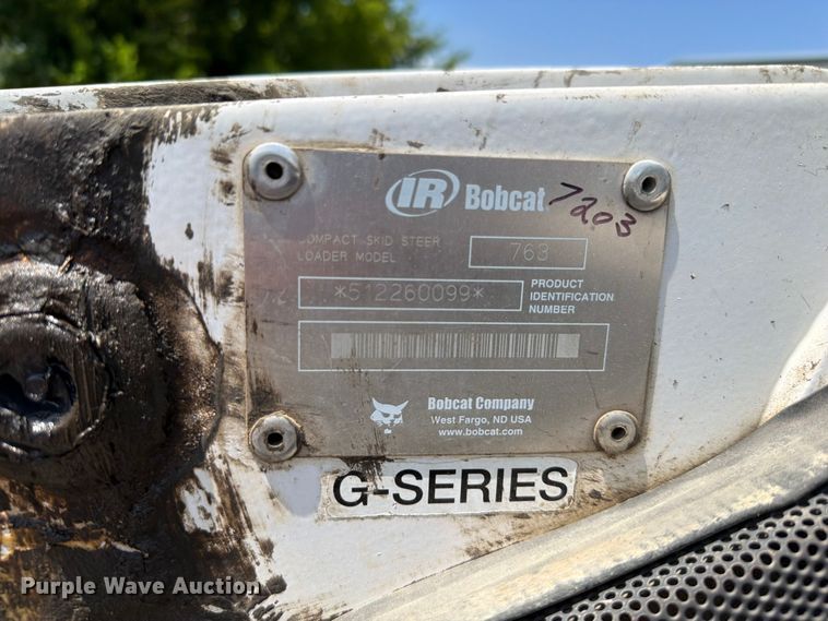 image for item EX2534 2001 Bobcat 763 skid steer loader