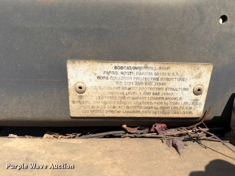 image for item EX2534 2001 Bobcat 763 skid steer loader